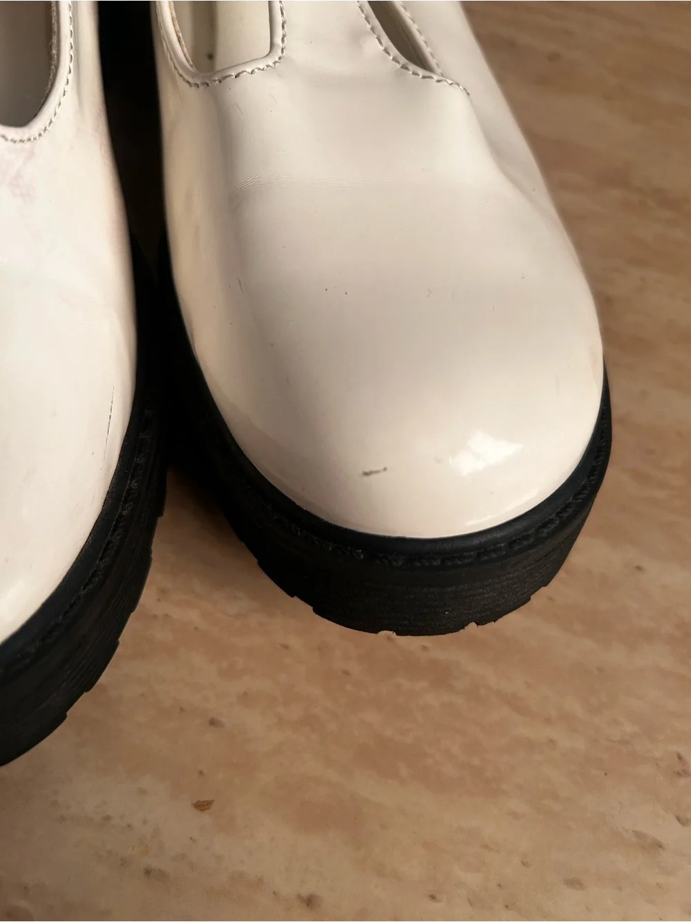 Wonder Nation Mary Jane T-Strap Platform White Patent Girls Size 4 Memory Foam